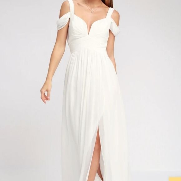 Lulu's Ocean of Elegance Ivory Wedding Maxi Dress Size M - Picture 1 of 10